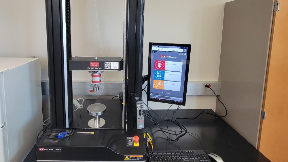 Instron 68TM-10 Mechanical Tester