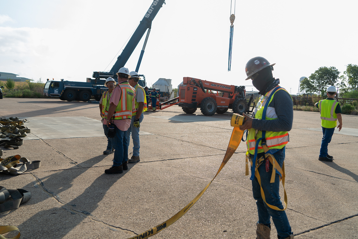 safety engineers on job site