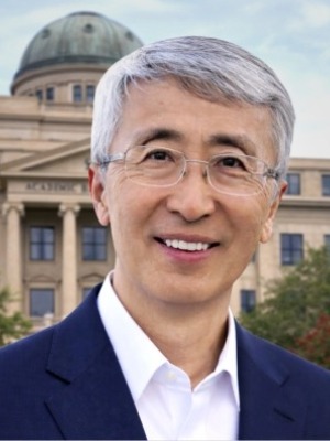Image of Zhijian Pei