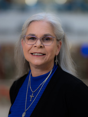 Debbie Starnes