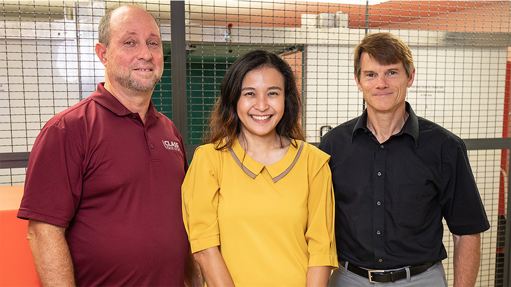 Drs. Tom Conroy, Sophit Pongpun and Marvin Adams