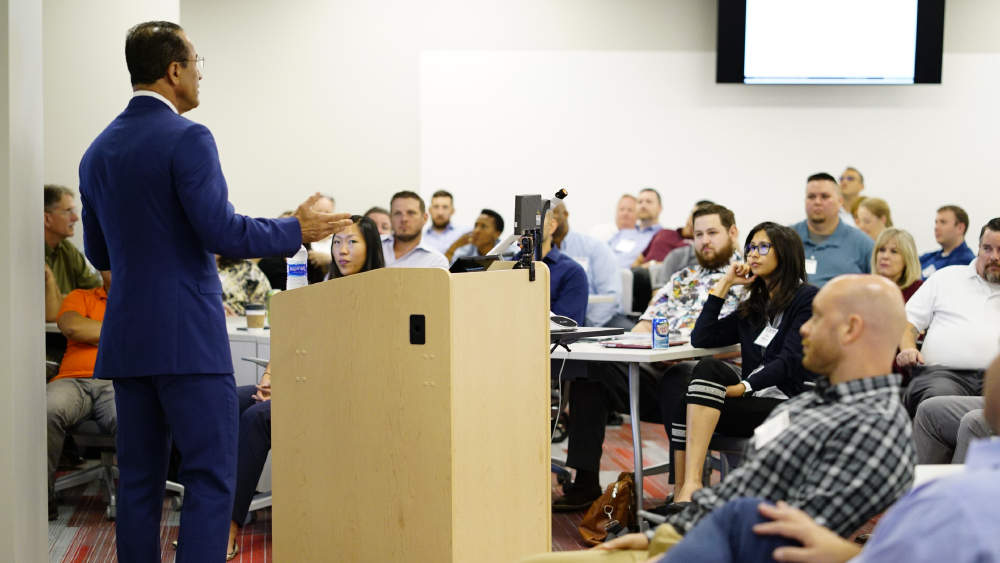 Dr. Zoghi teaches a class on emotional intelligence to METM students.