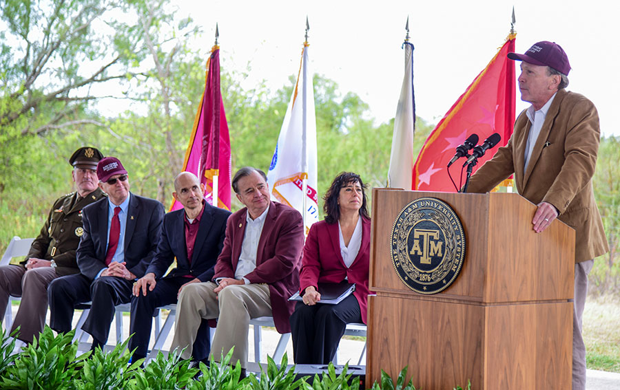 Neil Bush speaking at Bush Combat Development Complex groundbreaking.