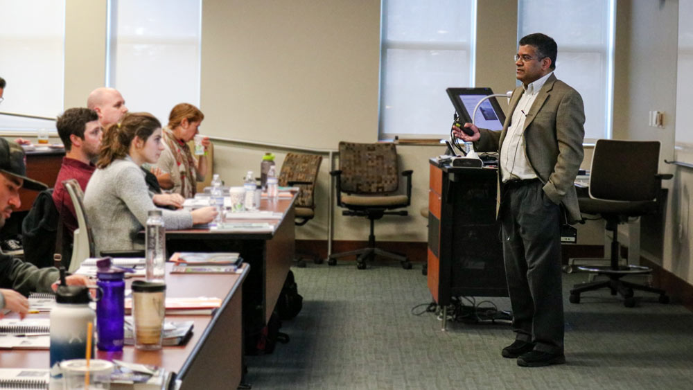 Dr. Ram Mohan presenting at the 2020 Dredging Short Course