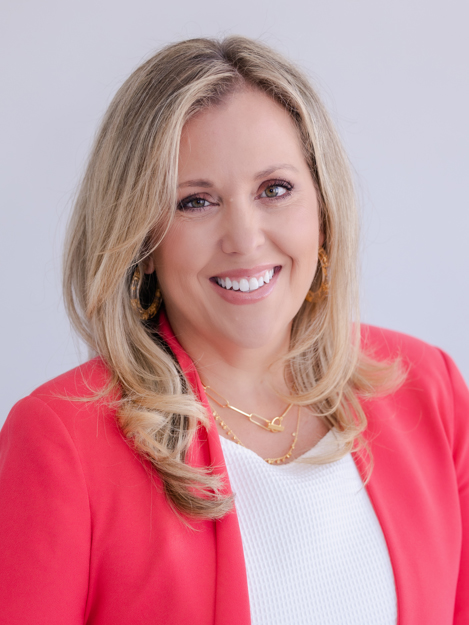 Headshot of Jennifer Johnson.